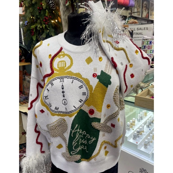 Queen of Sparkles | NYE Sweater. - Picture 4 of 5